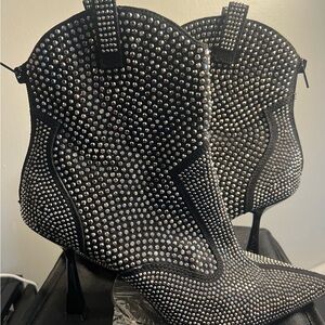 Black western rhinestone pointed toe booties